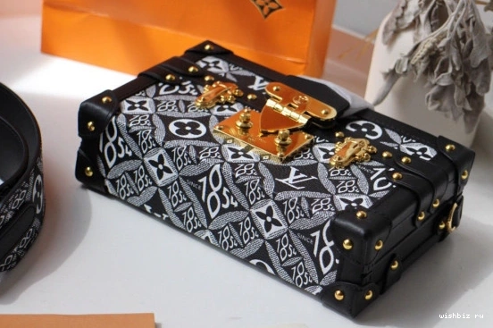 WIS 1854 PETITE MALLE VUITTON LOUIS SINCE 0726